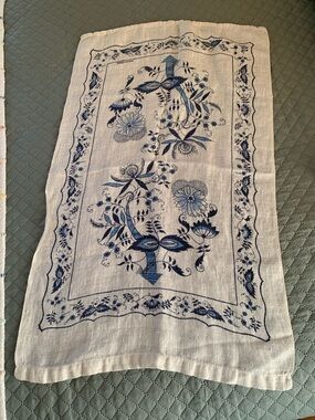 Vintage Kay Dee Delft Blue Linen Tea Towel Wallhanging
